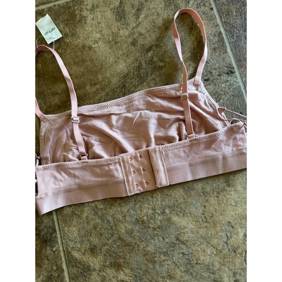 Aerie Real Good Strappy Side Lace Up Bralette Pink
Size Small - Picture 5 of 6